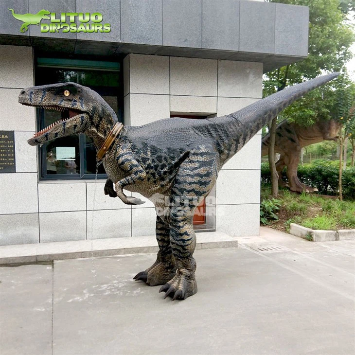 Robotic Simulation Velociraptor Mechanical Costume